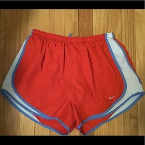 Nike Women's Tempo Dry Core 3'' Running Shorts